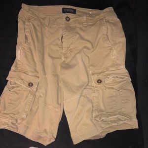 American Eagle cargo shorts